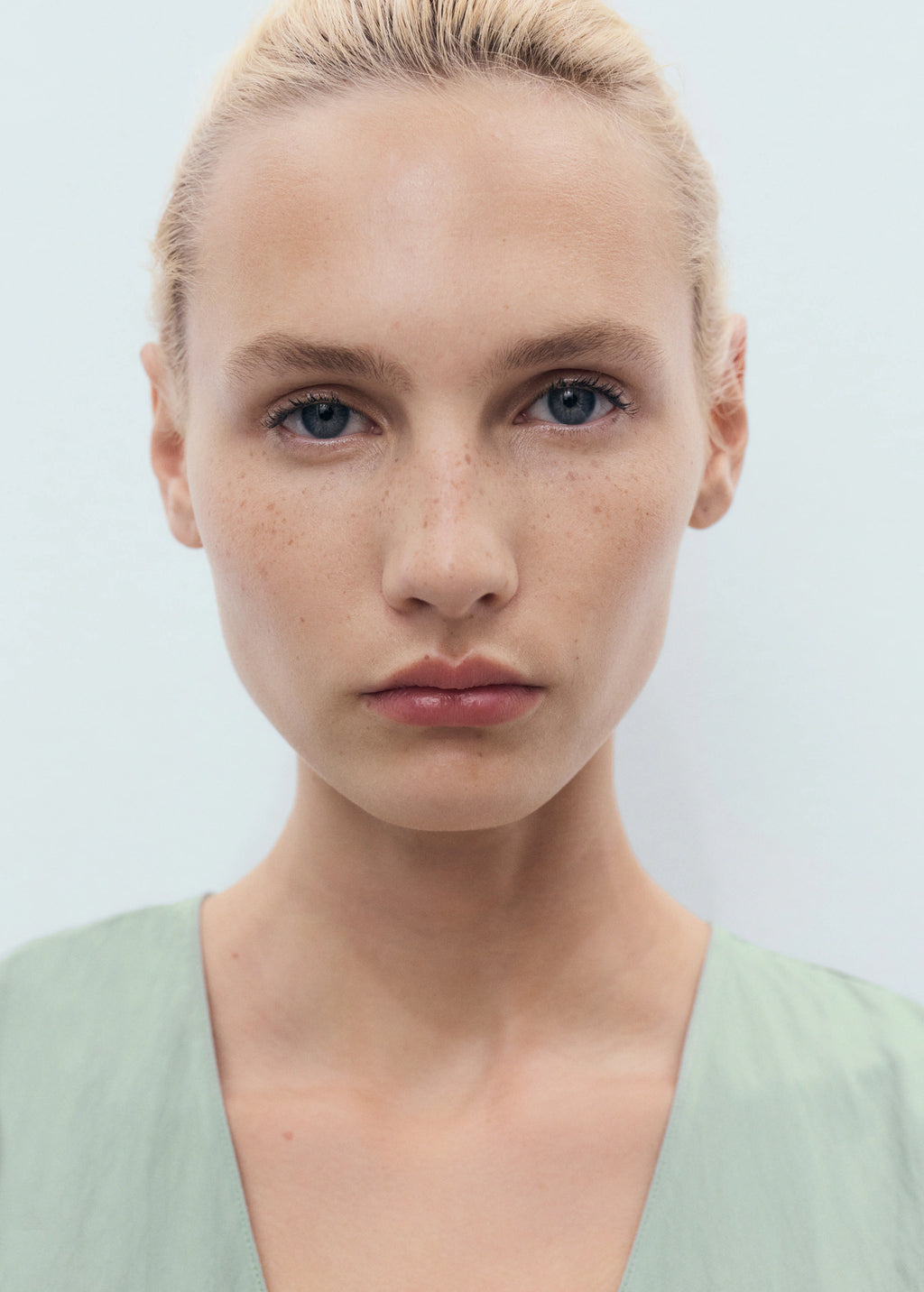 V Neck Dress With Stitching