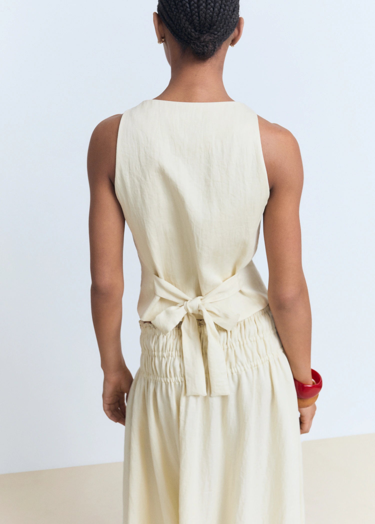 Waistcoat With Bow On The Back