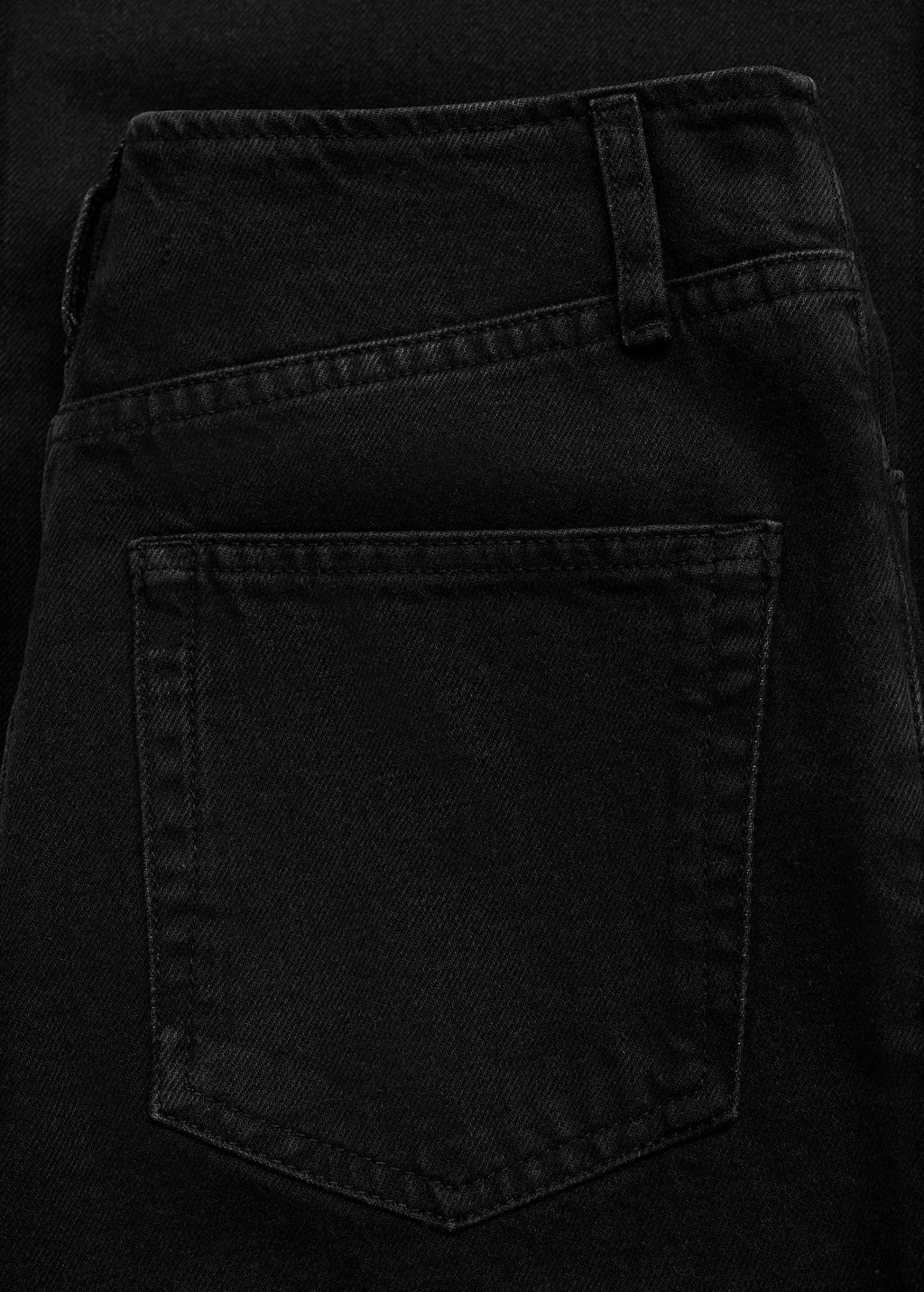 Wide Leg Mid Rise Jeans