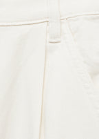 Wide Leg Pleated Jeans