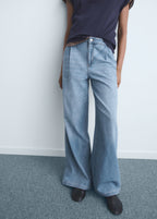 Wide Leg Pleated Jeans